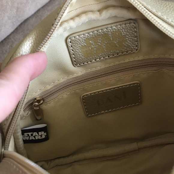 Brand New Danielle Nicole Star Wars Mandalorian Baby Yoda Grogu Crossbody Purse - Picture 12 of 14